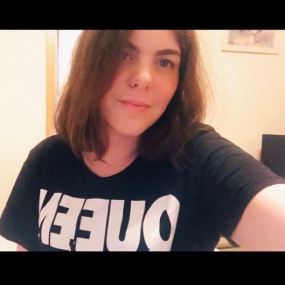 Meet your Posher, Ashley - Picture 1 of 1